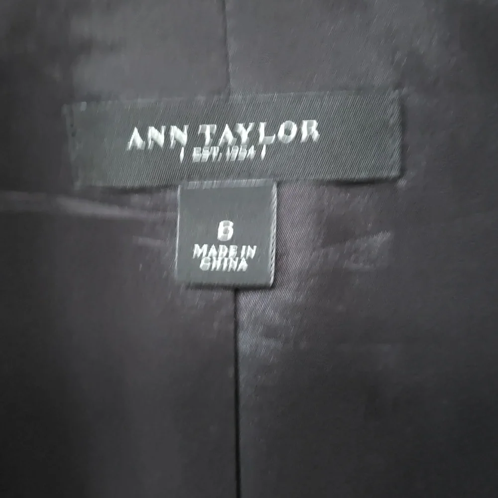 Ann Taylor The Cutaway Black Long Line Blazer 6 - Picture 3 of 8